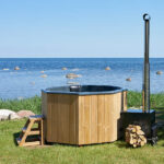 photo 2 for 7 persons wood fired hot tub octa from fiberglass