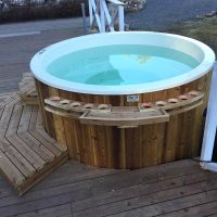 Small Wood-fired Hot Tub|Round model for 4 persons|With Fiberglass liner