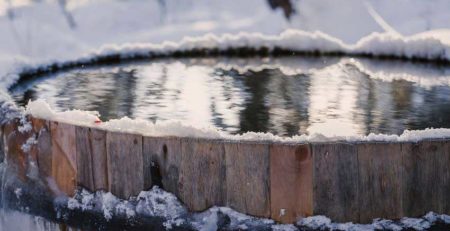 pic wood-fired-hot-tub-winter-3