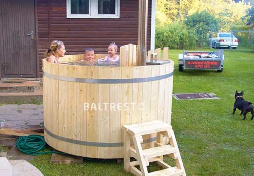 pic about_us_wooden_hot_tub_8